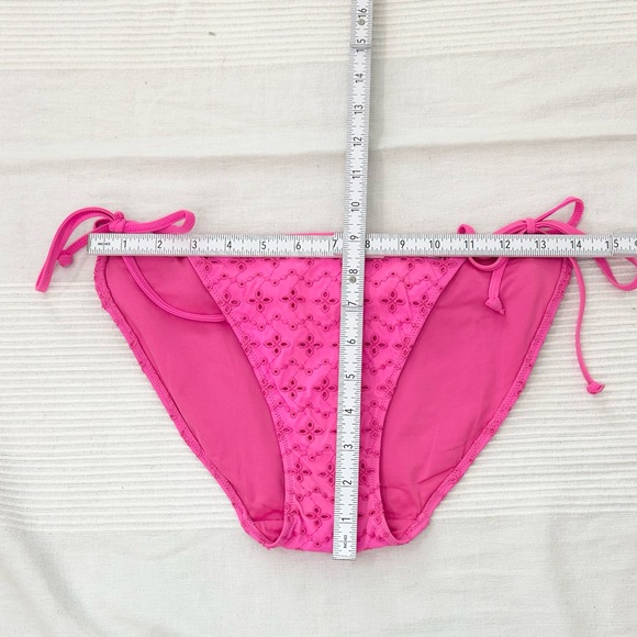 Victoria’s Sec Pink Women's Eyelet Bikini Swim Bottom - Picture 2 of 7